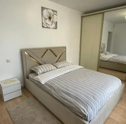 Apartment Naukova Street Lviv